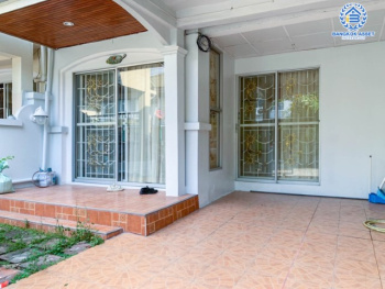 *****ทาวน์เฮ้าส์มือสองย่านนนทบุรี ทำเลโซนเมือง ม.ศุภาลัยวิลล์ ติวานนท์-รัตนาธิเบศร์  บ้านพร้อมอยู่ ฟังก์ชัน 3 ห้องนอน 2 ห้องน้ำ 1 ที่จอดรถ บนทำเลดีที่สุด! เชื่อมต่อหลายเส้นทาง ใกล้รถไฟฟ้าสายสีม่วง "สถานีศูนย์ราชการนนทบุรี" และทางด่วน "งามวงศ์วาน"